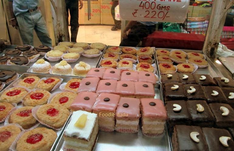 Nahoum's cakes - heritage bakeries of Kolkata